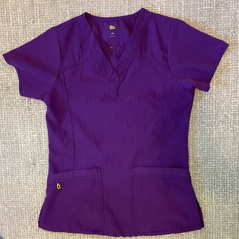 WonderWink scrub top. Size XS.